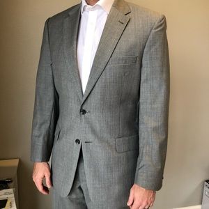 42 Long Suit Coat and Approx 33x33 Pant in Grey